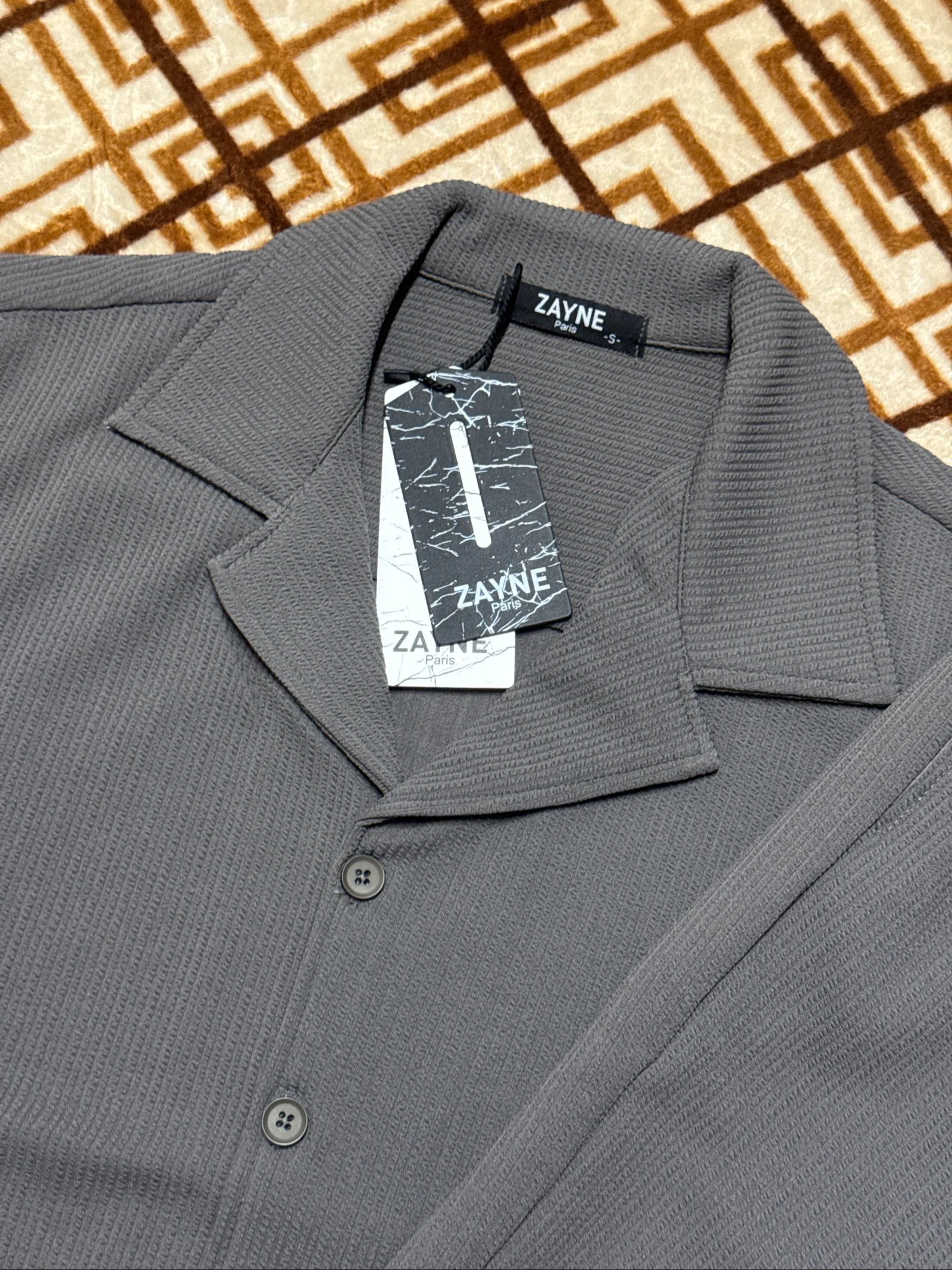 Conjunto de descanso gris para hombre ZAYNE - Camisa de manga corta y pantalones talla S – photo 2